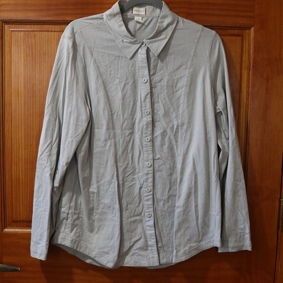 Thyme x 2 Button Down Shirt Top Blouse 100% Cotton Medium - Picture 2 of 9